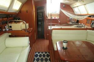 2008 Hunter H41 Deck Salon thumbnail 35