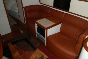 1986 Deerfoot 74 Pilothouse thumbnail 11