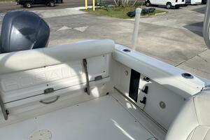 Patriot II 24ft Robalo Yacht For Sale
