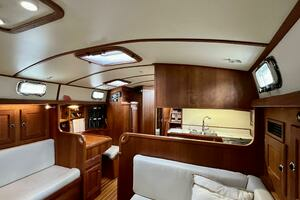 Kulike 2010 Valiant 50 Yacht For Sale in Tracy's Landing MD