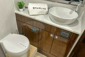 2024 Fairline Squadron 68 thumbnail 38