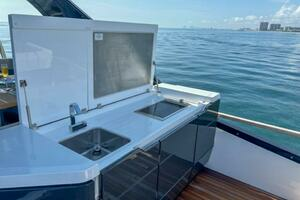 2024 Fairline Squadron 68 thumbnail 47