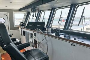 2013 Ocean Voyager 95 Expedition thumbnail 17