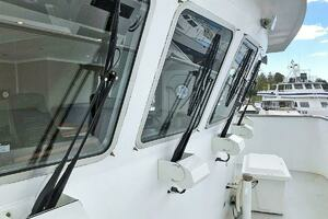 2013 Ocean Voyager 95 Expedition thumbnail 12