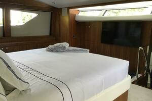 2011 Sunseeker 34M thumbnail 11