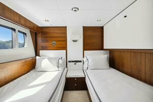 2011 Sunseeker 34M thumbnail 28