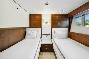 2011 Sunseeker 34M thumbnail 30