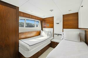2011 Sunseeker 34M thumbnail 29