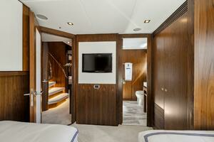 2011 Sunseeker 34M thumbnail 32