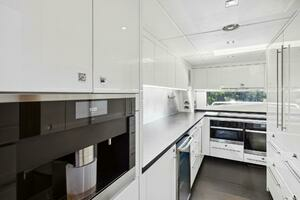 2011 Sunseeker 34M thumbnail 8