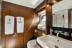 2011 Sunseeker 34M thumbnail 33