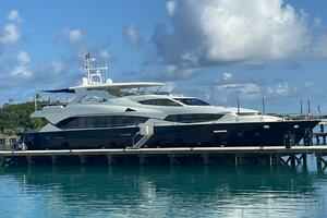 2011 Sunseeker 34M thumbnail 1