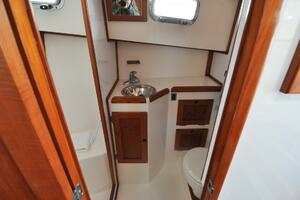 2001 Wilbur 34 thumbnail 52