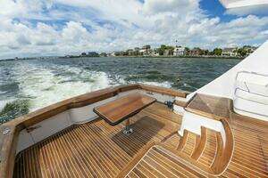 2019 Jarrett Bay 67 thumbnail 8
