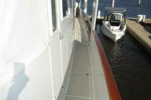 1986 DeFever 72 thumbnail 13