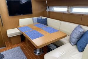 2012 Jeanneau 53 thumbnail 37