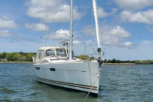 2012 Jeanneau 53 thumbnail 3