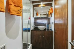 2014 Sunseeker Manhattan 73 thumbnail 34