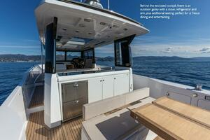 Sundeck Yachts 43ft Sundeck Yachts Yacht For Sale