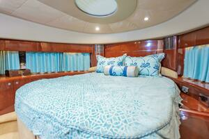 2006 Princess 75 thumbnail 90