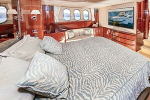 2006 Princess 75 thumbnail 37