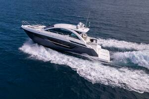 2019 Cruisers Yachts 50 Cantius thumbnail 3