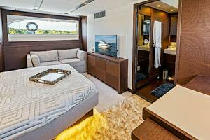 2019 63 Prestige Flybridge - RT Time - Master Stateroom