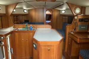 2004 ShearWater 45 thumbnail 15