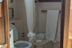 1993 Sabre 38 thumbnail 38