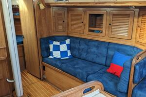 1993 Sabre 38 thumbnail 30