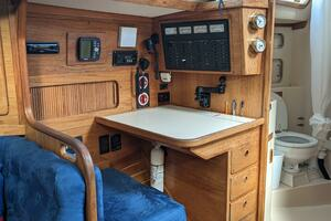 1993 Sabre 38 thumbnail 42