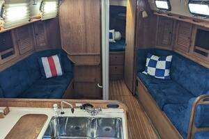 1993 Sabre 38 thumbnail 26