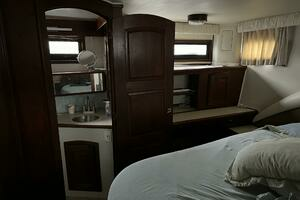 1987 Californian 42 Motor Yacht thumbnail 22