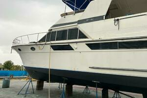 1987 Californian 42 Motor Yacht thumbnail 37
