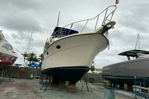 1987 Californian 42 Motor Yacht thumbnail 39