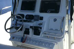 2004 Century 3200 Center Console thumbnail 12