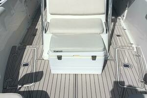 2004 Century 3200 Center Console thumbnail 10
