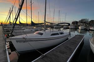 25ft Catalina Yacht For Sale