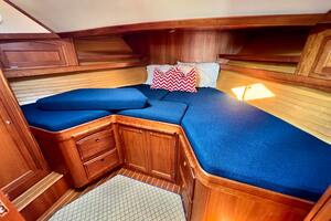 SWAMP FOX 47ft Sabre Yacht For Sale