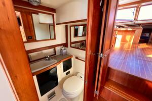 SWAMP FOX 47ft Sabre Yacht For Sale