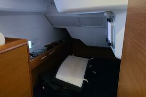 2020 Jeanneau 389 thumbnail 15