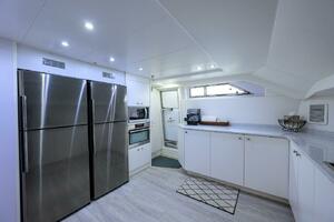 CIPANGO 92ft Versilcraft Yacht For Sale