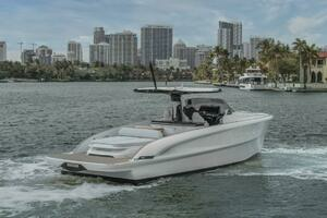  2024 Solaris 40 Open Yacht For Sale in Fort Lauderdale FL