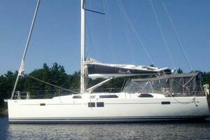 First Light 50ft Hanse Yacht For Sale