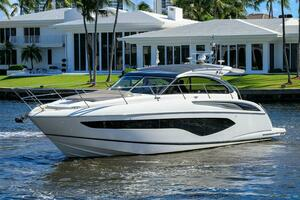 2022 Princess V50 Open thumbnail 52