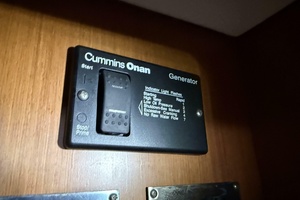 2015 Beneteau Oceanis 45 thumbnail 52