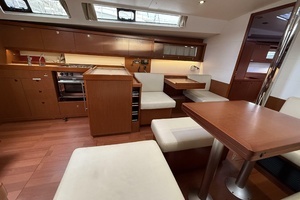 2015 Beneteau Oceanis 45 thumbnail 38