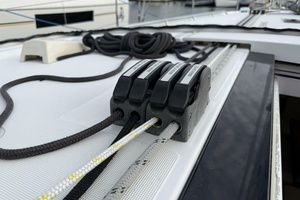2015 Beneteau Oceanis 45 thumbnail 69