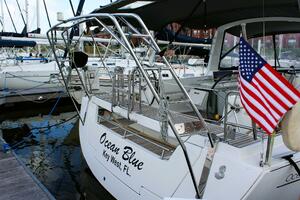 2015 Beneteau Oceanis 45 thumbnail 4