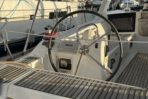 2015 Beneteau Oceanis 45 thumbnail 18